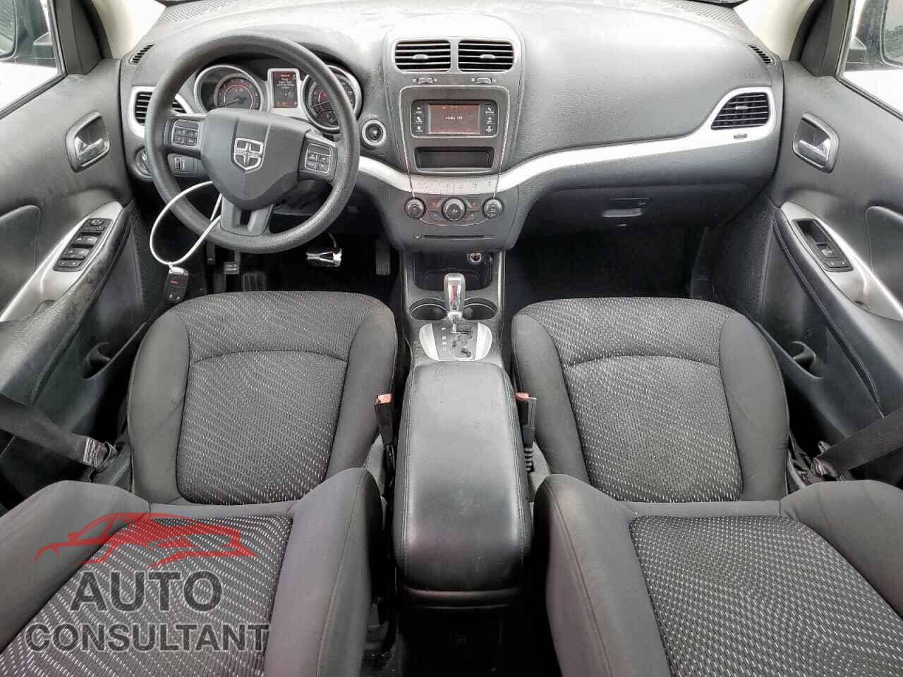 DODGE JOURNEY 2015 - 3C4PDCAB0FT708569