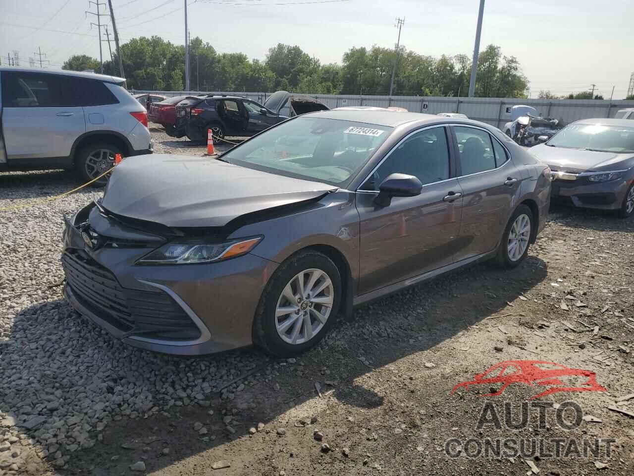 TOYOTA CAMRY 2023 - 4T1C11AK2PU105329