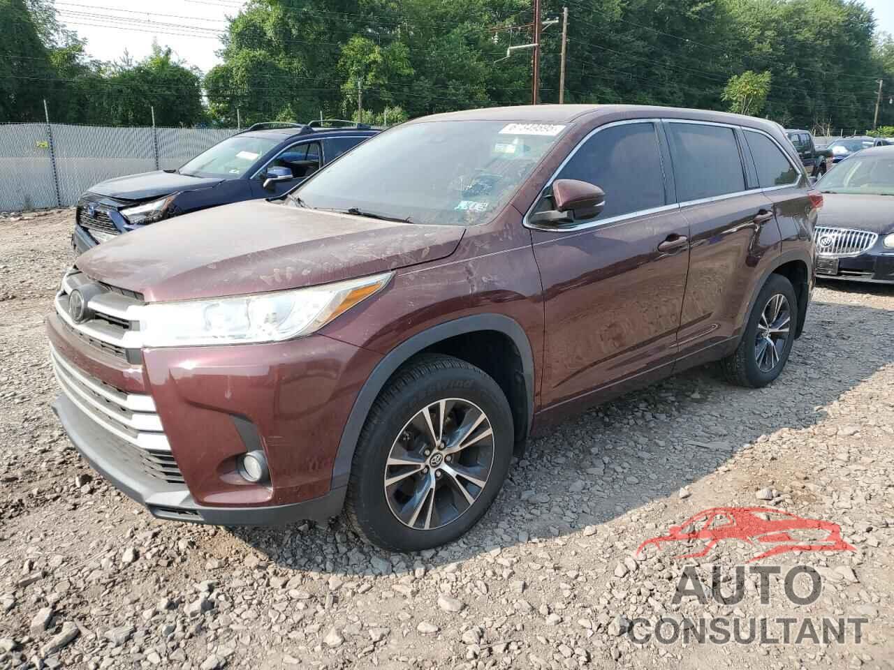 TOYOTA HIGHLANDER 2018 - 5TDBZRFH8JS845869