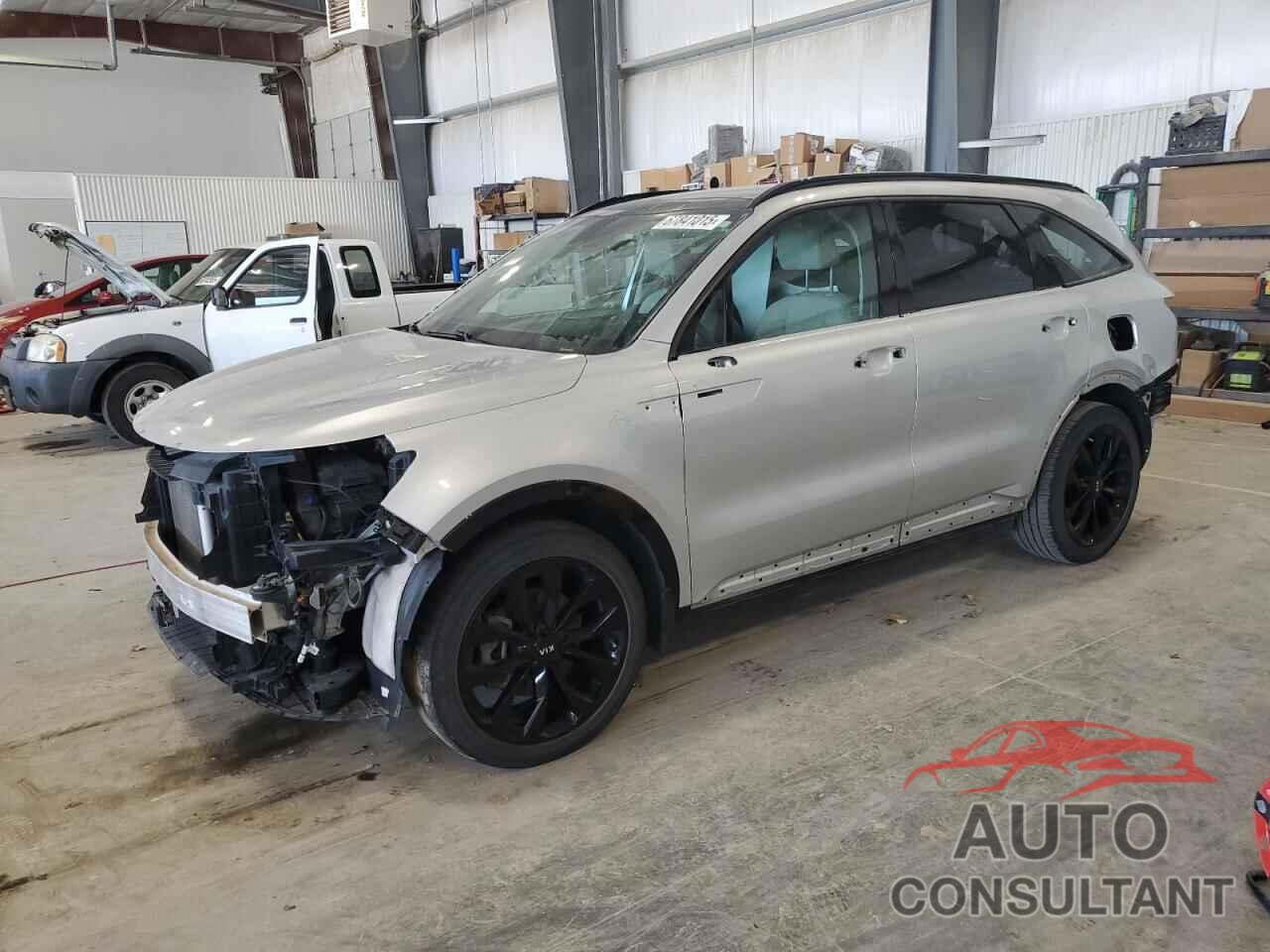 KIA SORENTO 2021 - 5XYRK4LF4MG032846