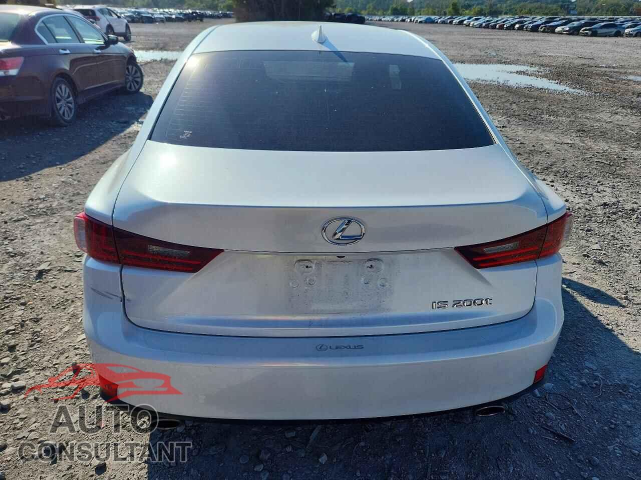 LEXUS IS 2016 - JTHBA1D20G5029128
