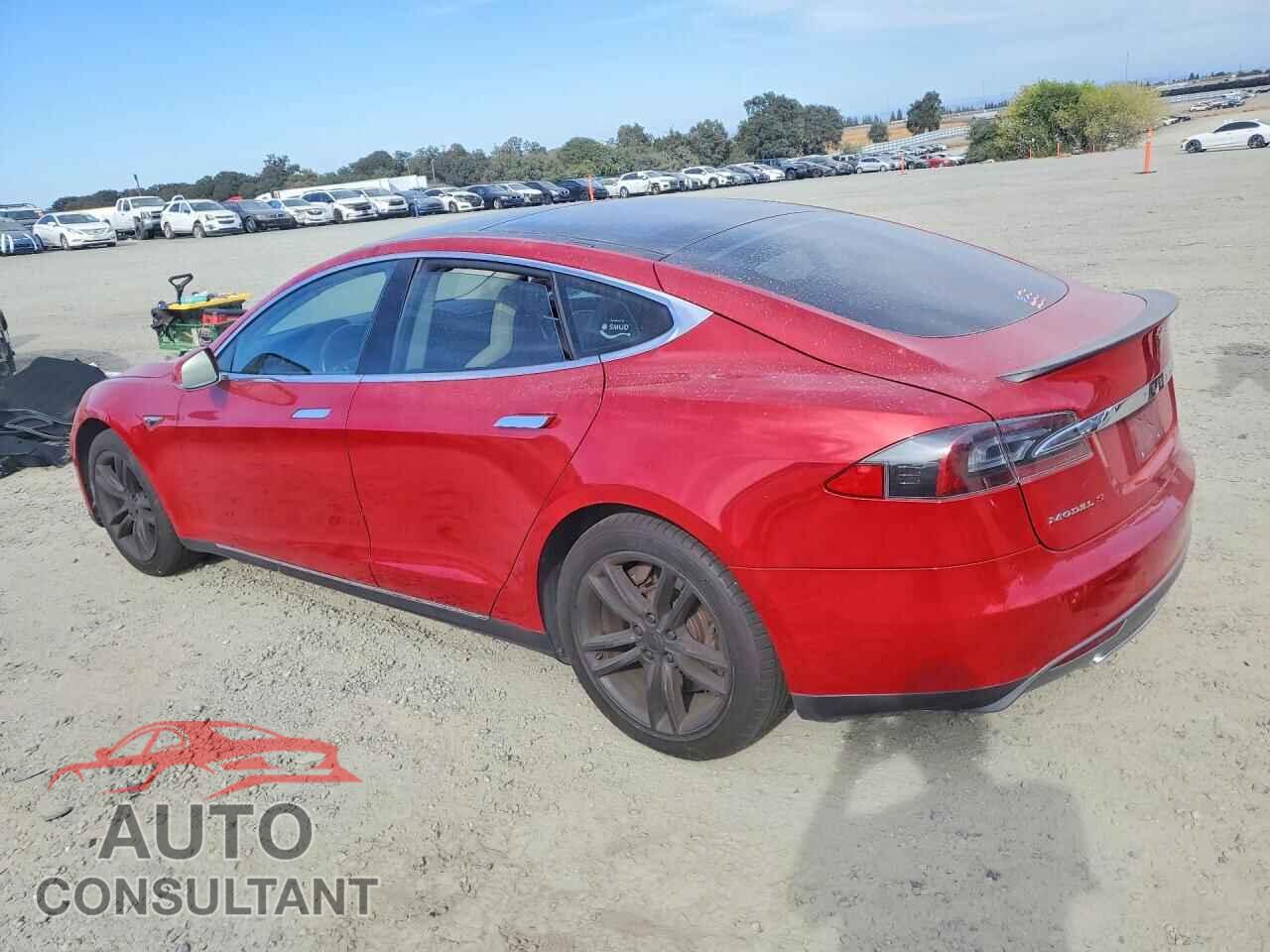 TESLA MODEL S 2013 - 5YJSA1CP8DFP22618