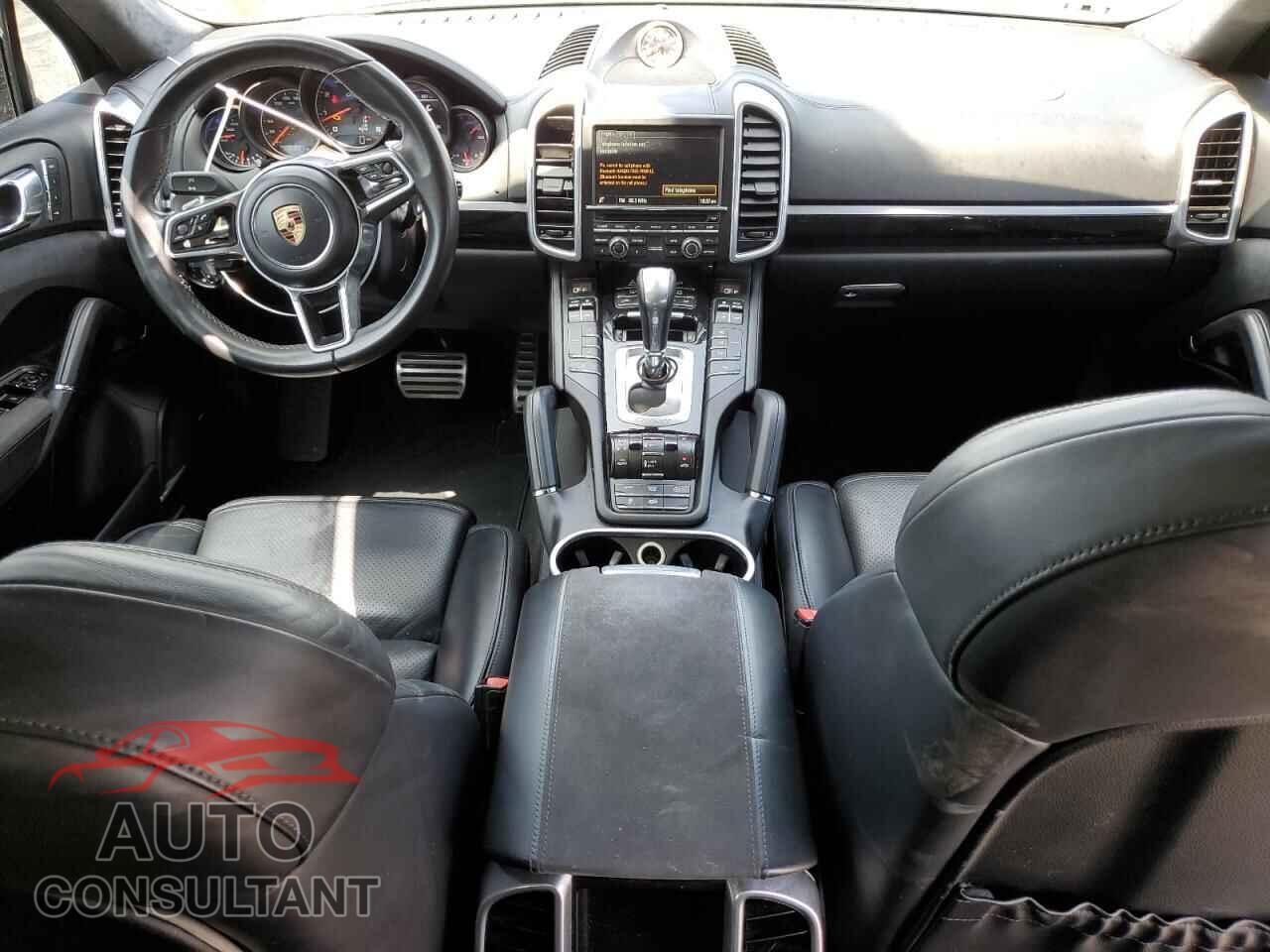 PORSCHE CAYENNE 2016 - WP1AD2A25GLA78205