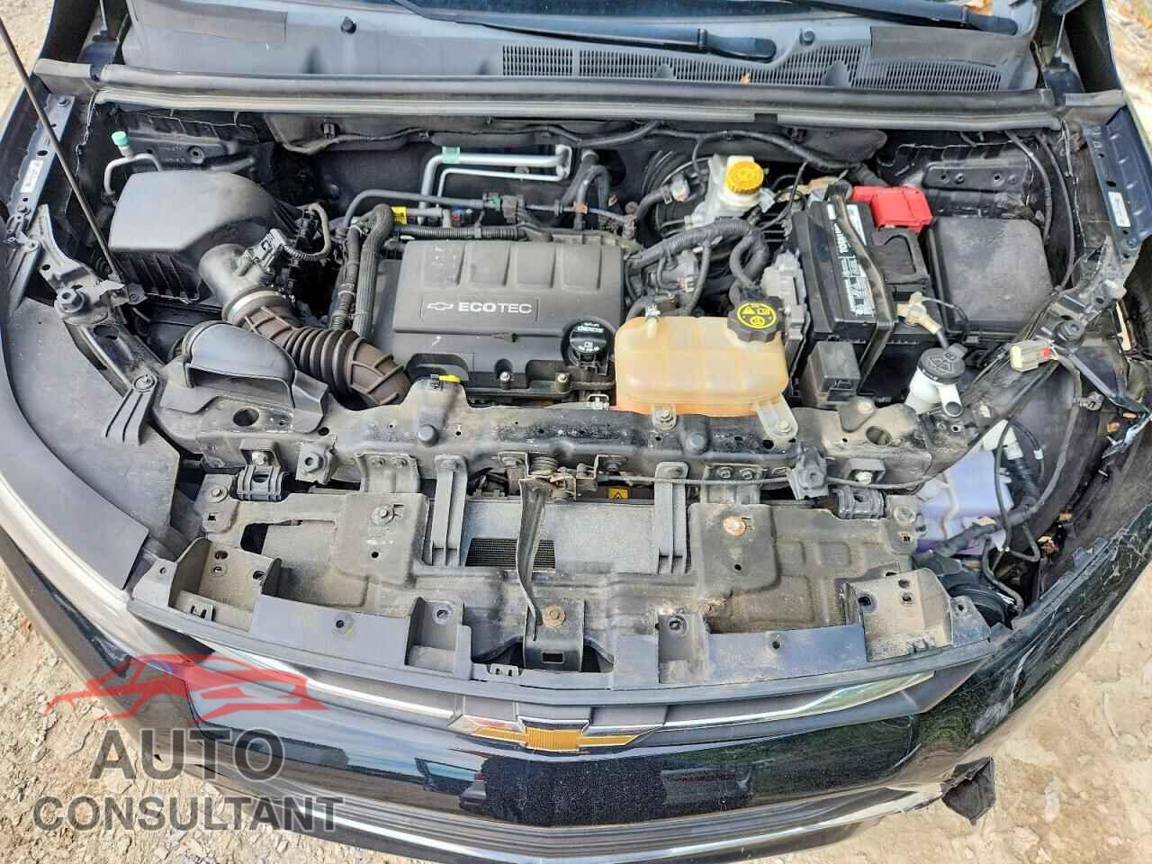 CHEVROLET TRAX 2017 - 3GNCJKSB7HL175940