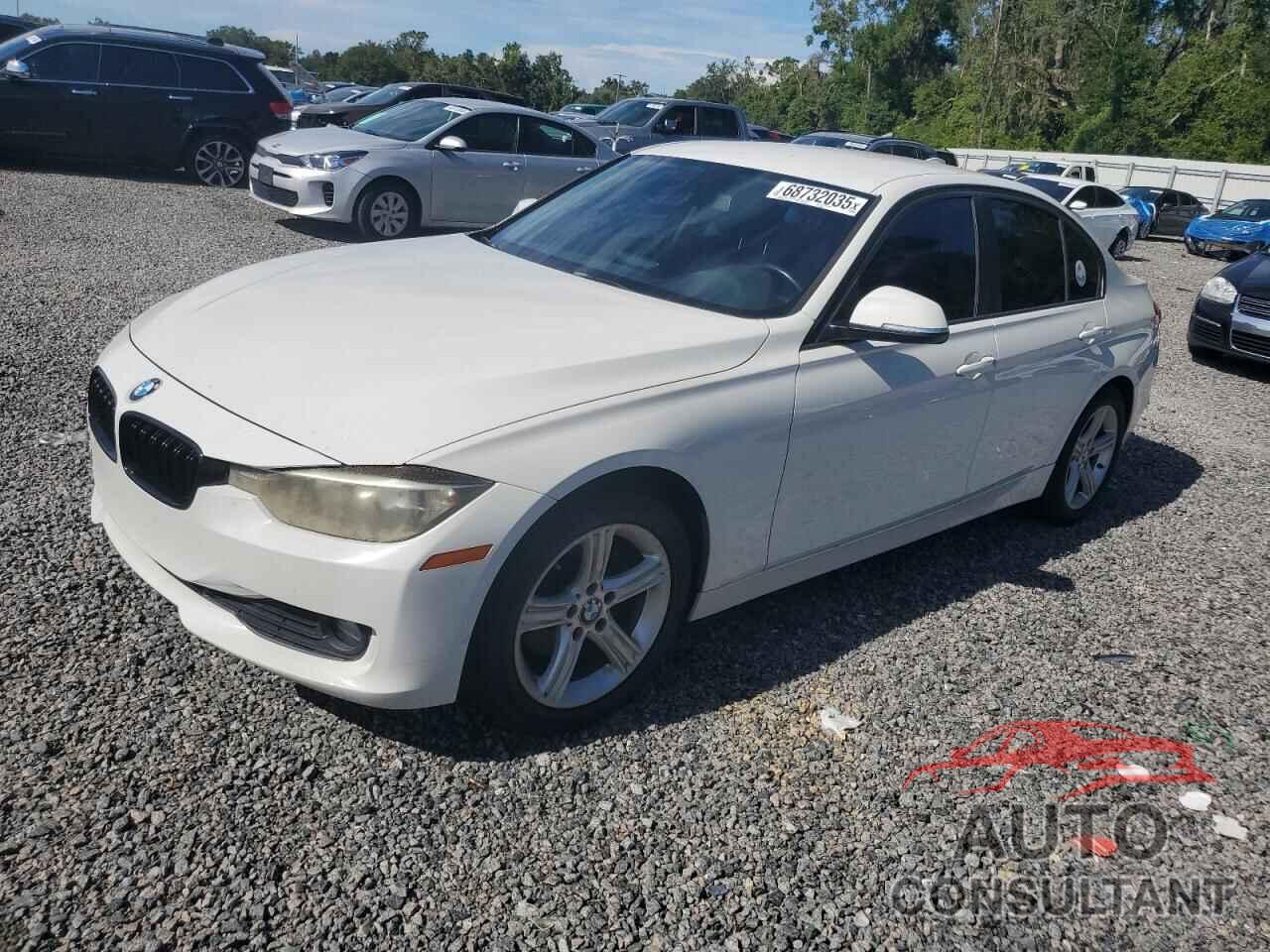 BMW 3 SERIES 2013 - WBA3B1C5XDK129326