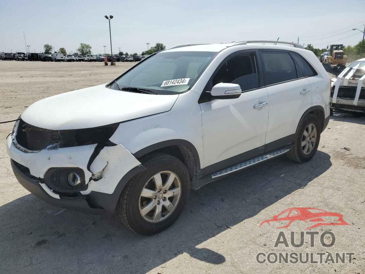 KIA SORENTO 2011 - 5XYKT4A19BG175567