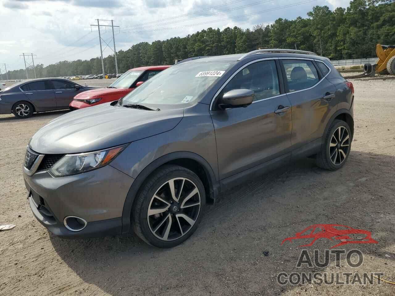 NISSAN ROGUE 2019 - JN1BJ1CP7KW213535