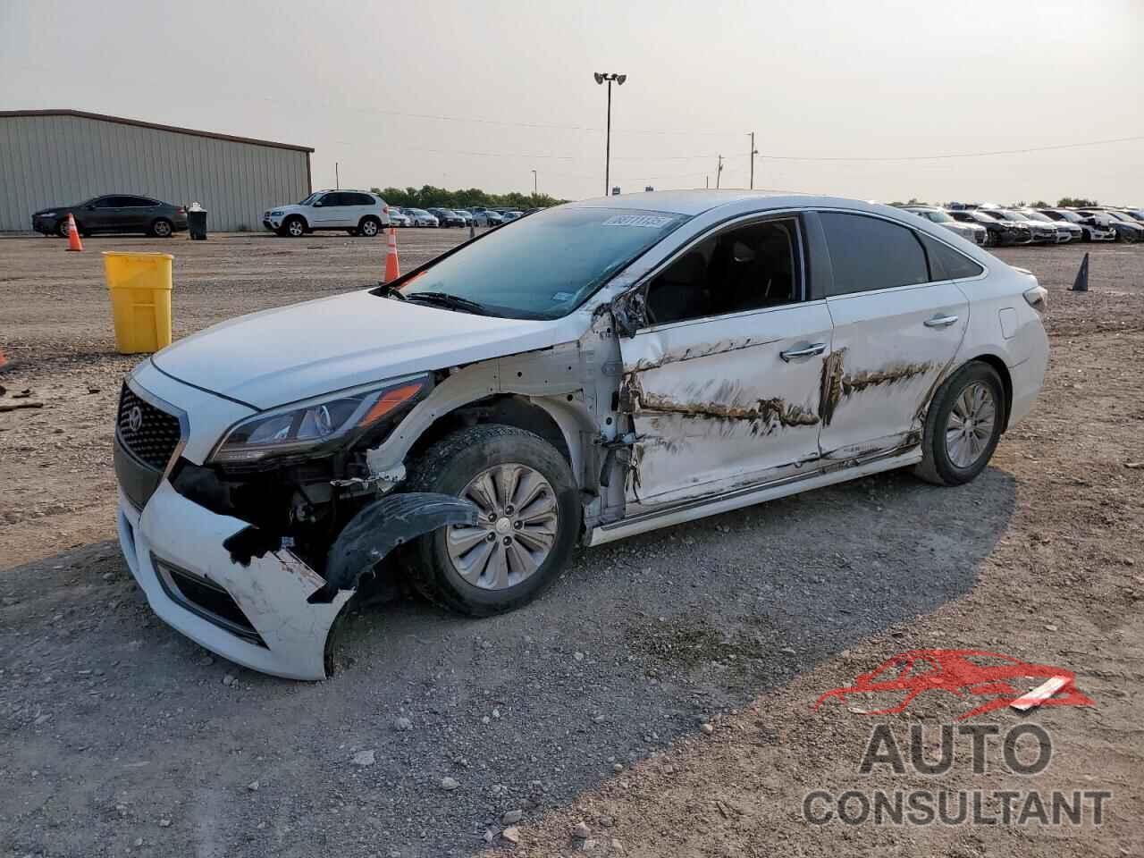 HYUNDAI SONATA 2017 - KMHE24L10HA056341