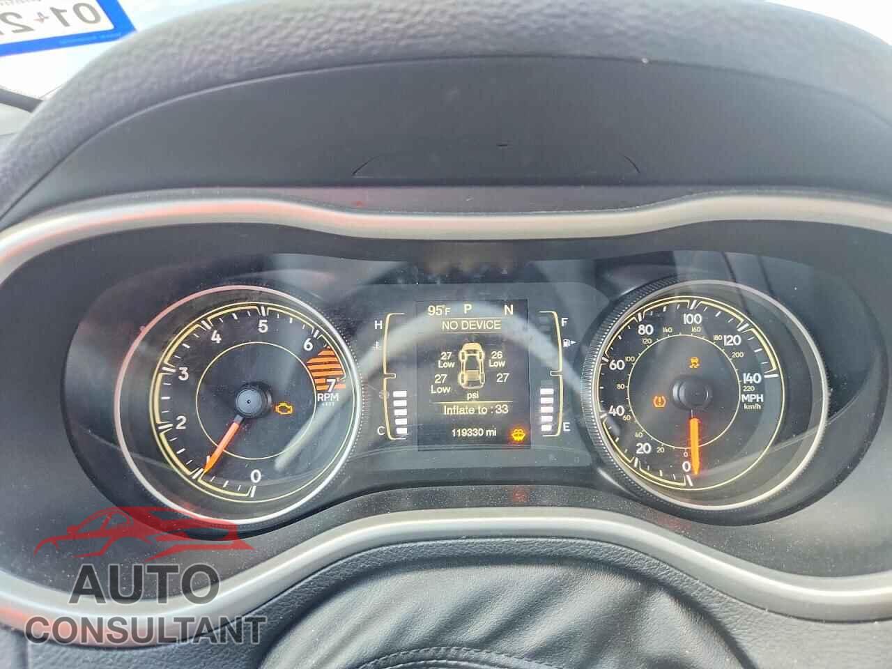 JEEP CHEROKEE 2018 - 1C4PJLLB1JD537898