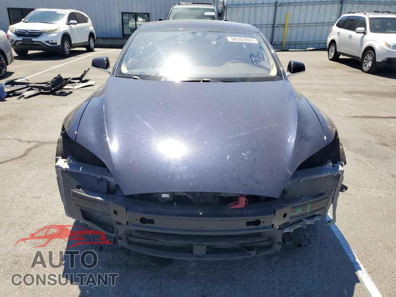 TESLA MODEL S 2014 - 5YJSA1H19EFP53723
