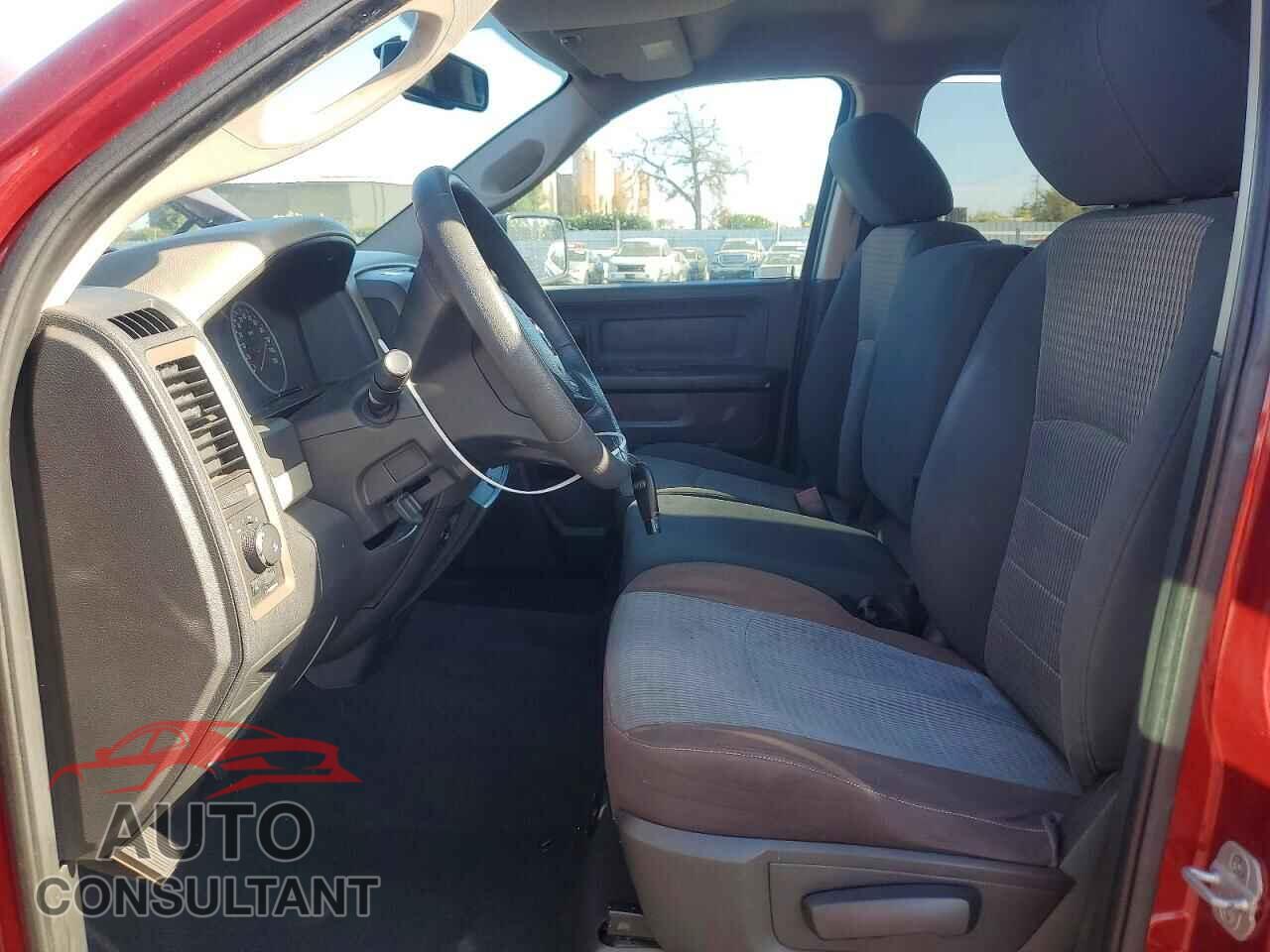 DODGE RAM 1500 2012 - 1C6RD6FT0CS331368