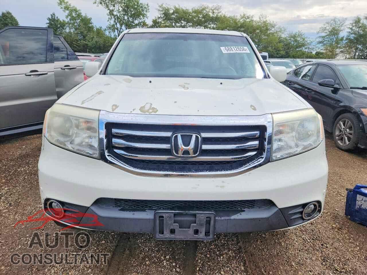 HONDA PILOT 2012 - 5FNYF4H97CB065574