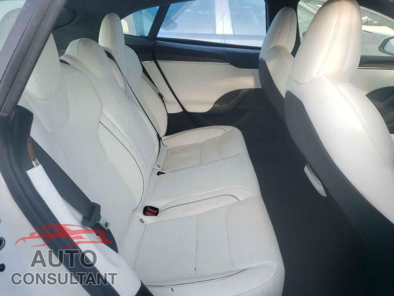 TESLA MODEL S 2021 - 5YJSA1E69MF442548