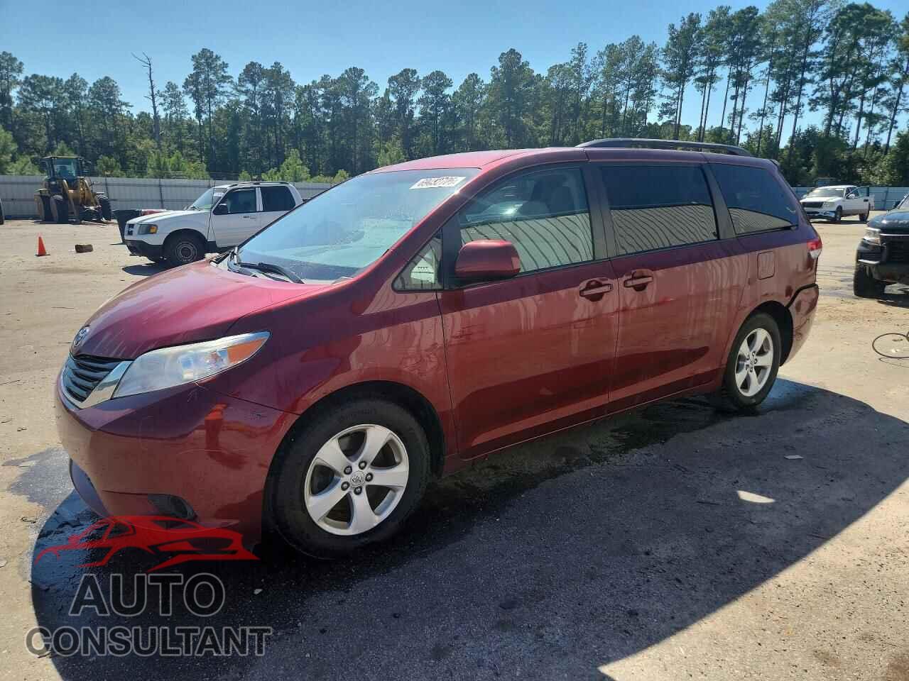 TOYOTA SIENNA 2011 - 5TDKK3DC6BS141048