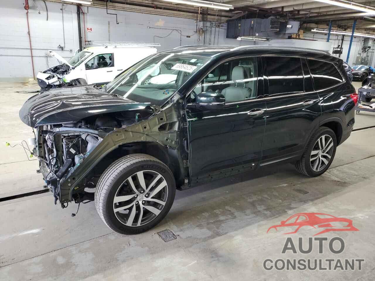 HONDA PILOT 2017 - 5FNYF6H99HB083514