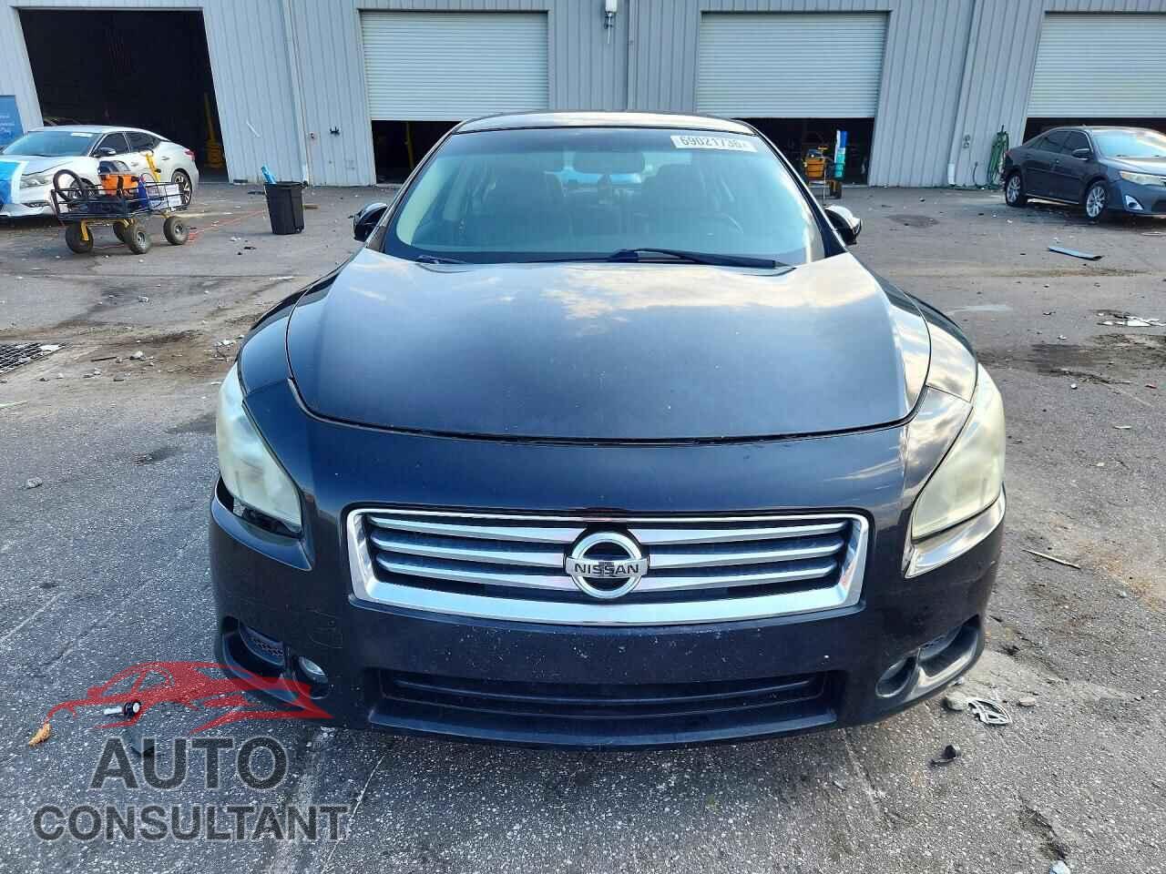 NISSAN MAXIMA 2013 - 1N4AA5AP1DC815103
