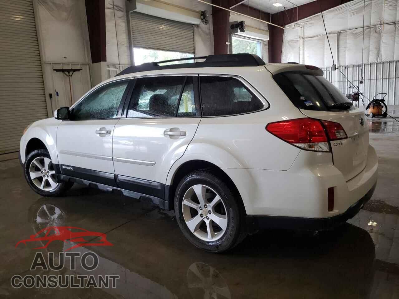 SUBARU OUTBACK 2013 - 4S4BRBCC5D3318700