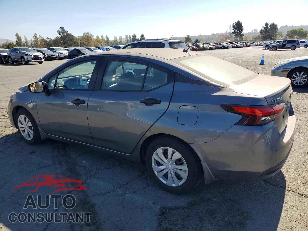 NISSAN VERSA 2020 - 3N1CN8DV8LL904207