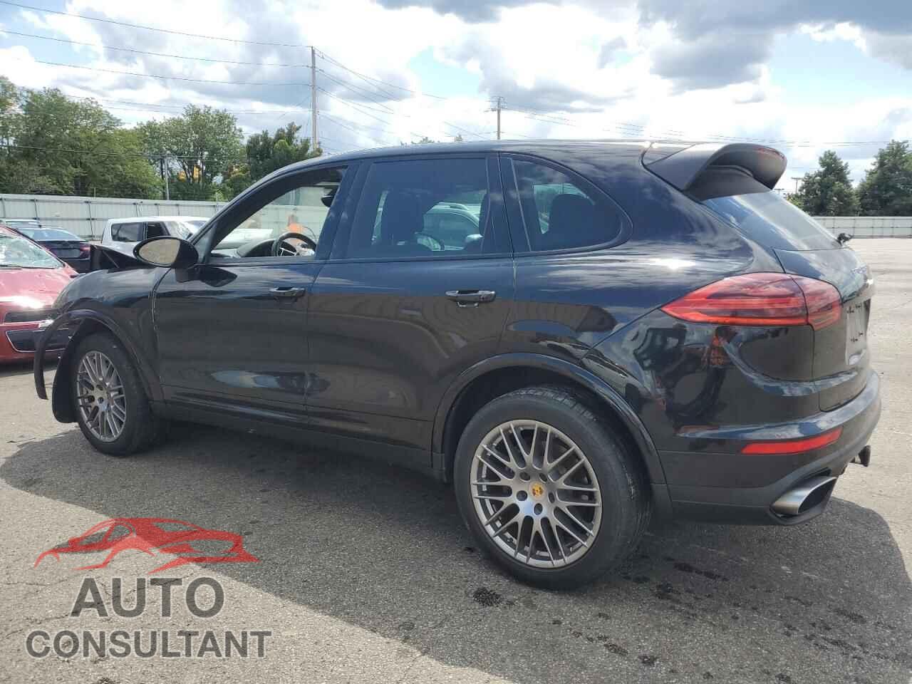 PORSCHE CAYENNE 2017 - WP1AA2A24HKA80687