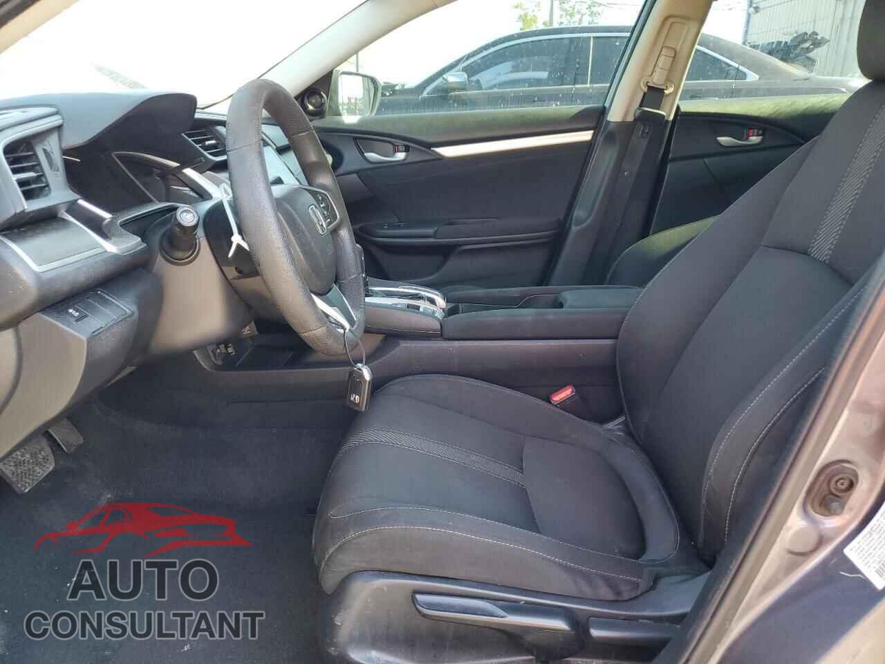 HONDA CIVIC 2017 - 19XFC2F78HE078322