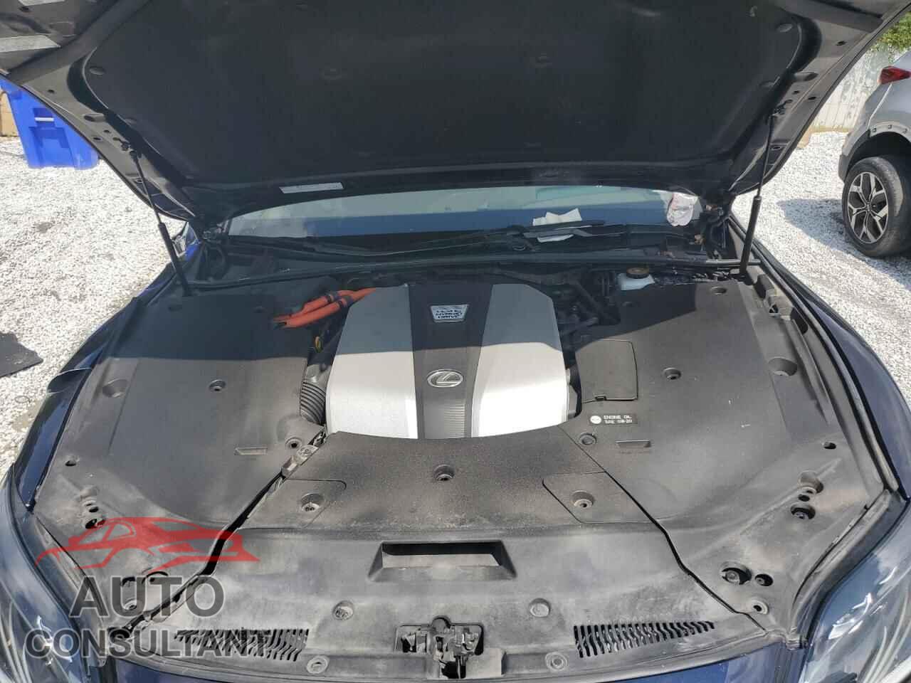 LEXUS LS500 2019 - JTHCYLFF6K5001452