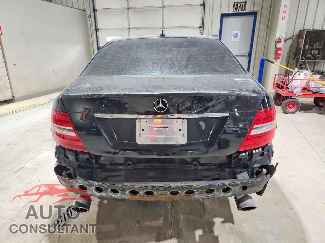 MERCEDES-BENZ C-CLASS 2013 - WDDGF8AB5DA783236
