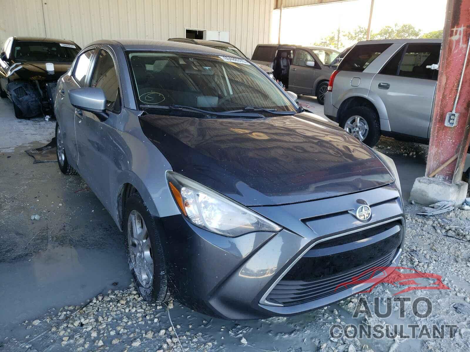 TOYOTA YARIS 2017 - 3MYDLBYV0HY162668