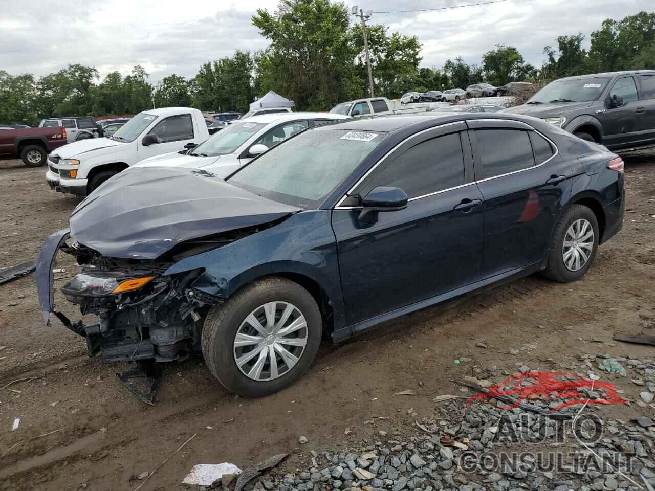 TOYOTA CAMRY 2018 - 4T1B11HK8JU560520