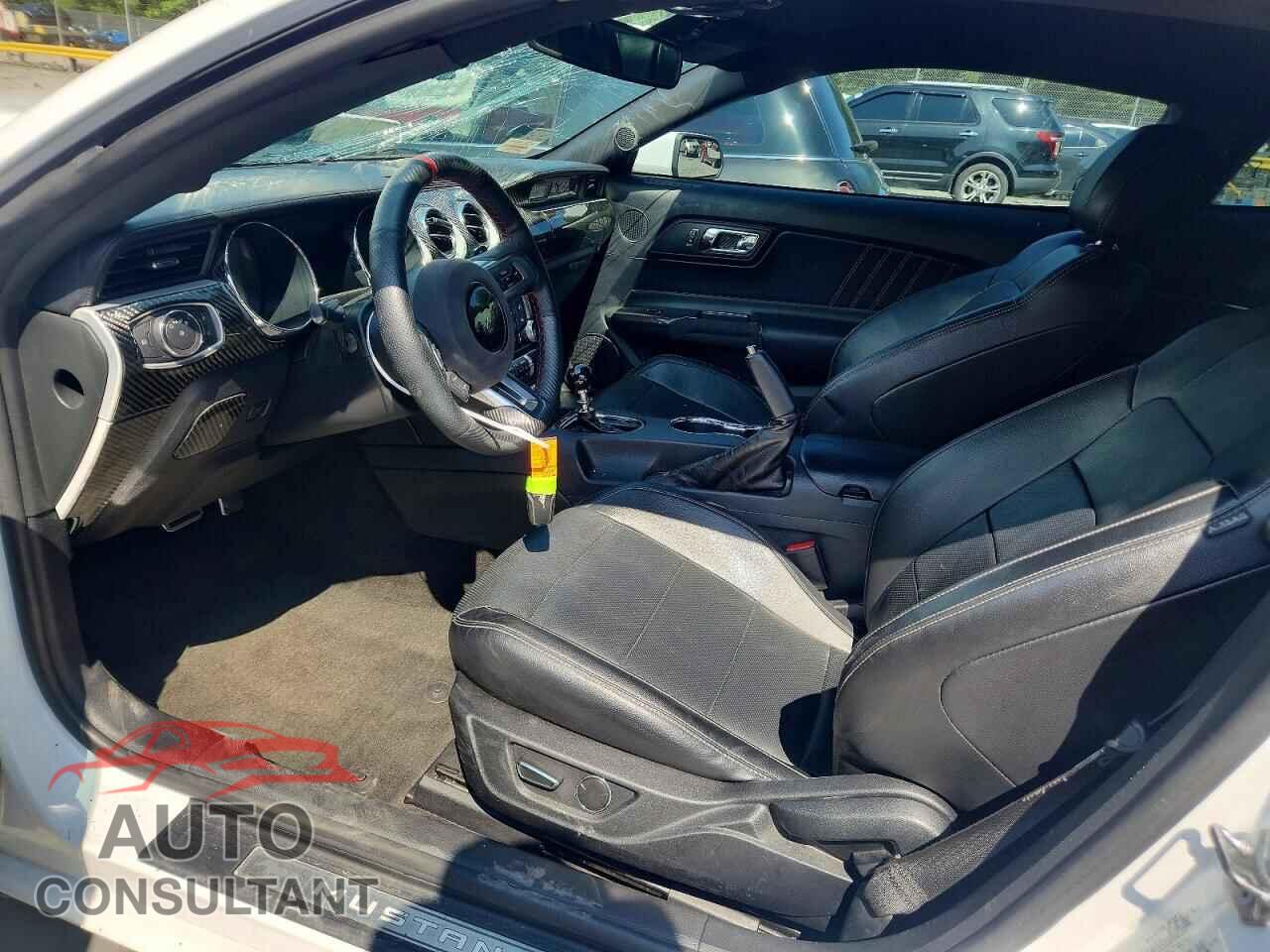 FORD MUSTANG 2017 - 1FA6P8TH1H5310703