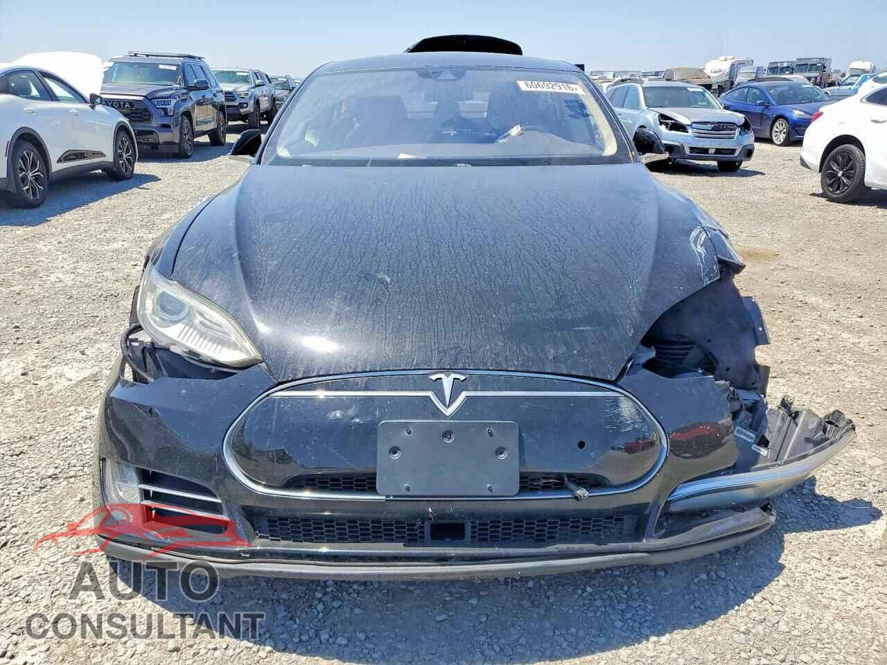 TESLA MODEL S 2016 - 5YJSA1E10GF129073