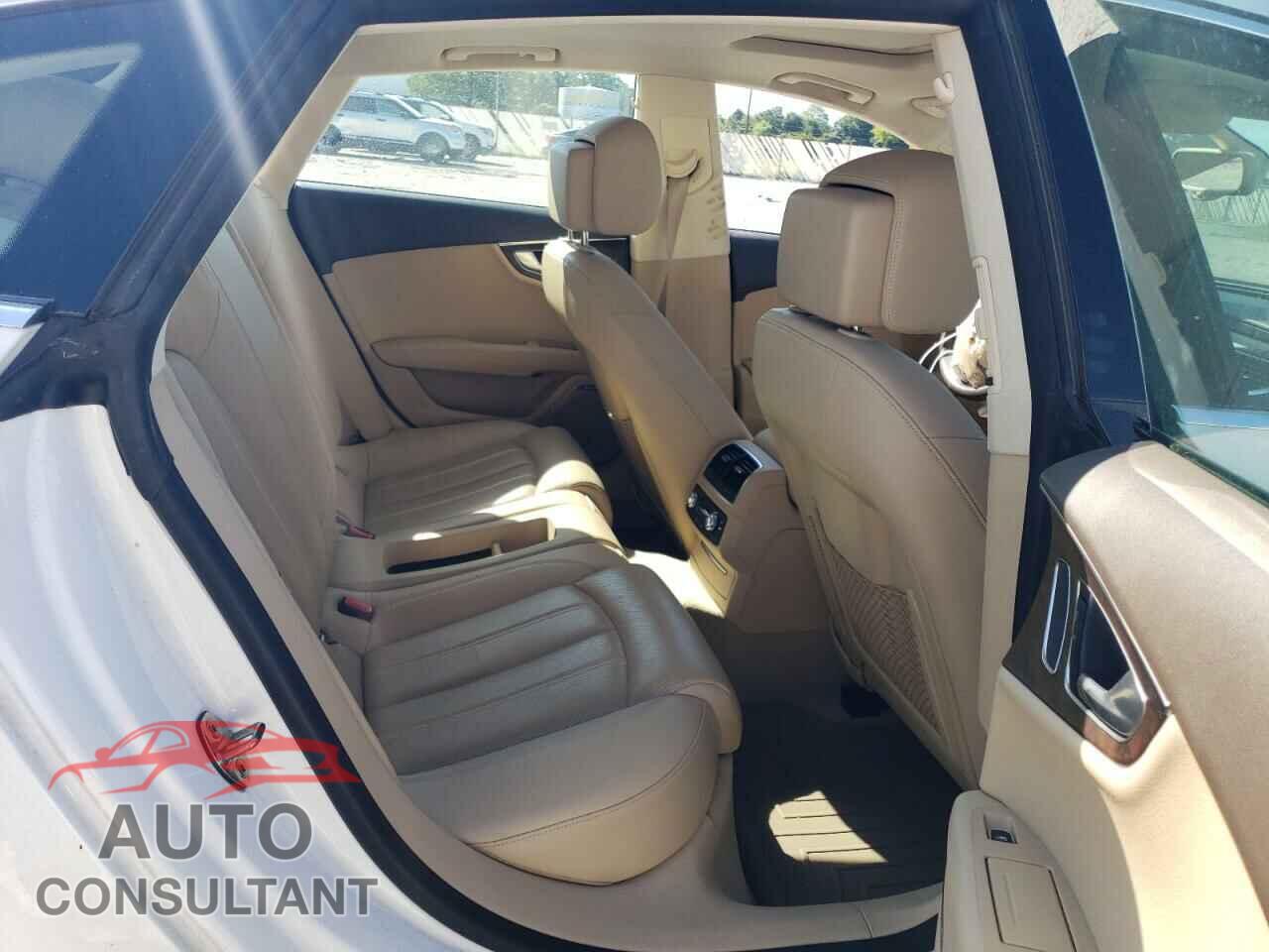 AUDI A7 2012 - WAU2GAFC5CN136382