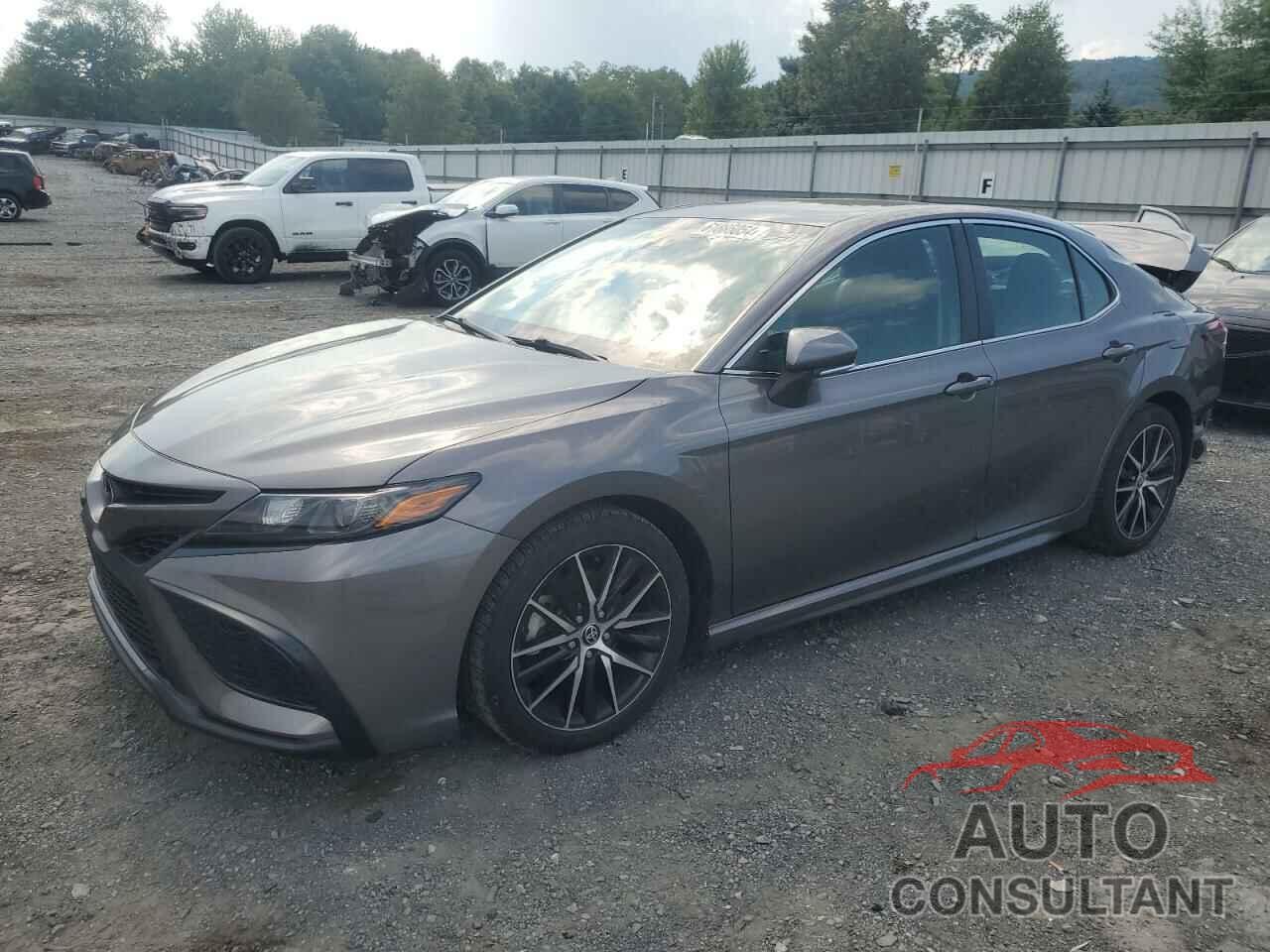 TOYOTA CAMRY 2022 - 4T1G11BK4NU053053