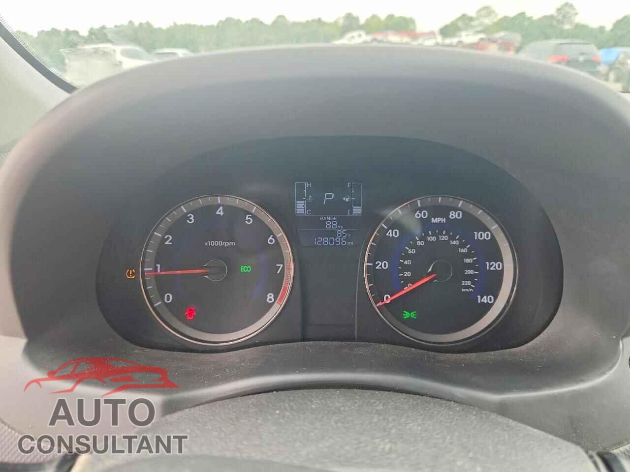 HYUNDAI ACCENT 2017 - KMHCT5AE4HU362960