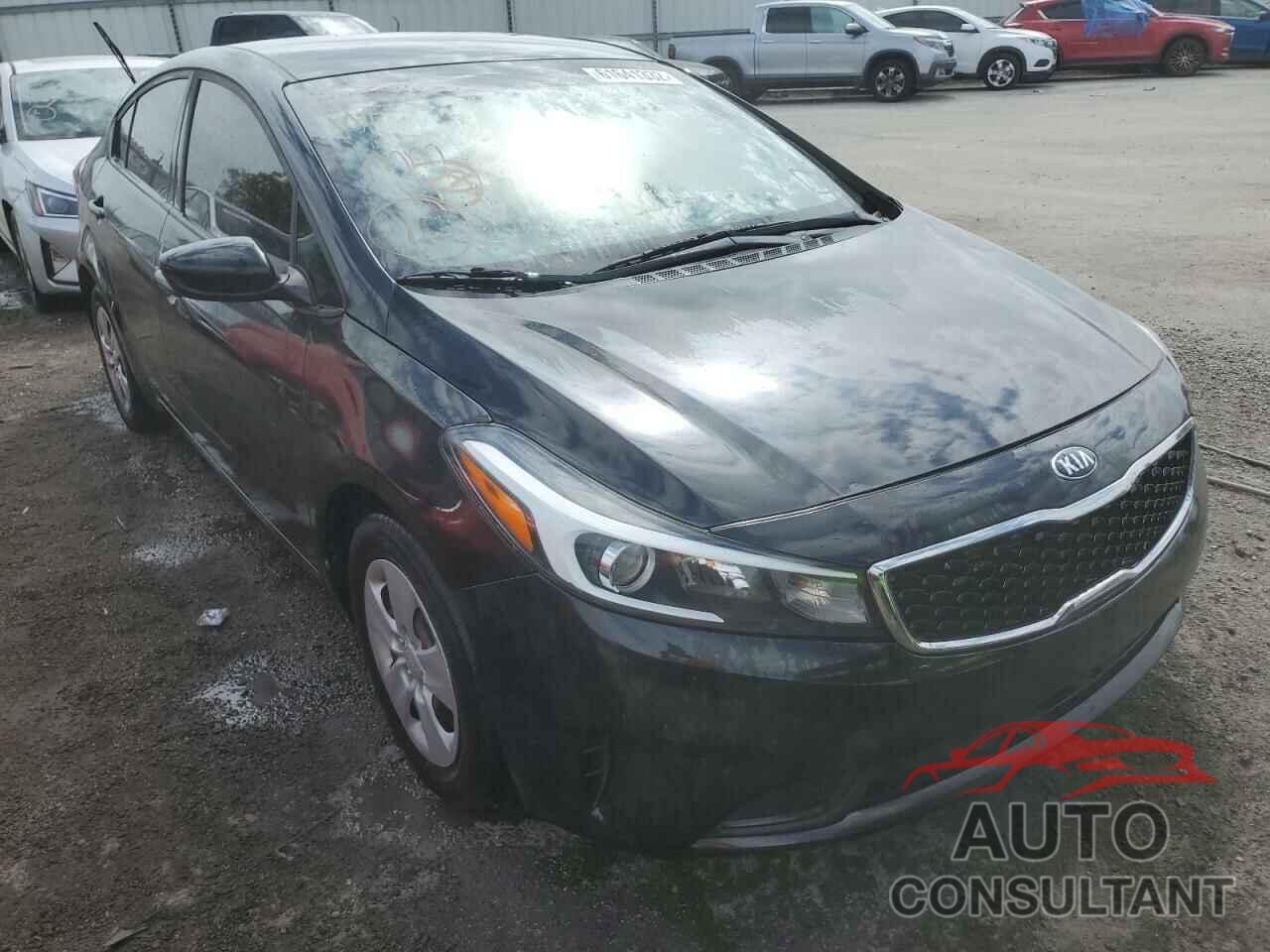 KIA FORTE 2018 - 3KPFK4A74JE195553