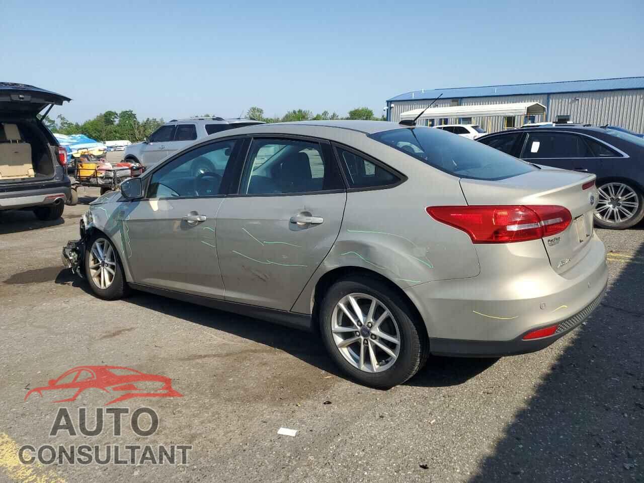 FORD FOCUS 2016 - 1FADP3F25GL256592