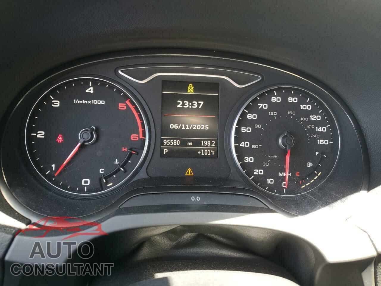 AUDI A3 2015 - WAUAJGFF2F1063476
