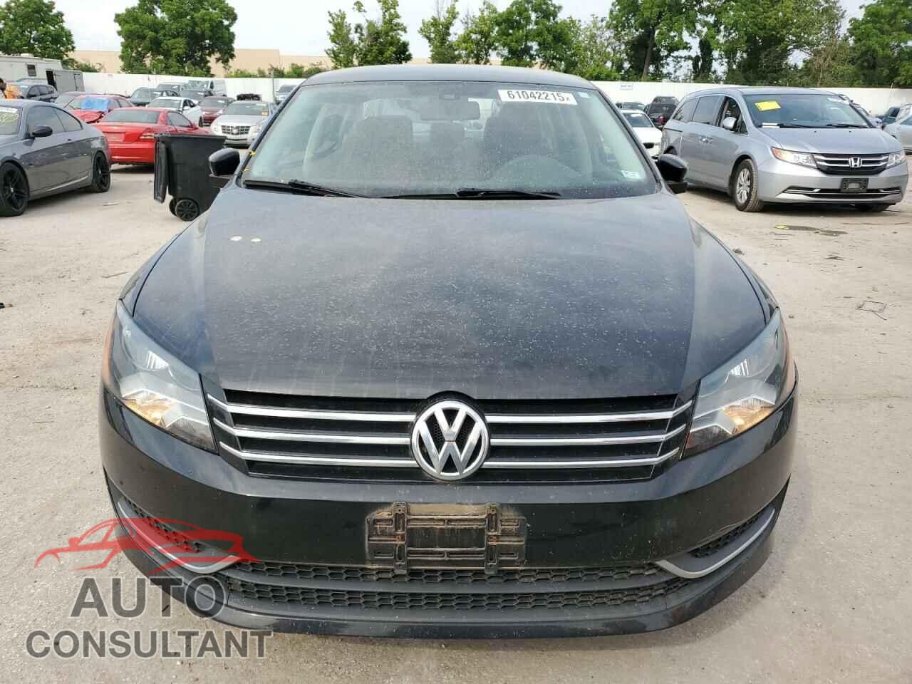 VOLKSWAGEN PASSAT 2014 - 1VWAP7A36EC009645