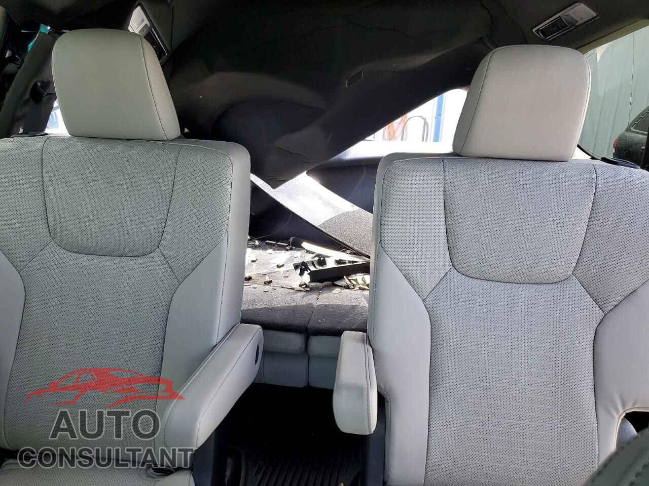LEXUS UNKNOWN 2025 - 5TDAAAB61SS035560
