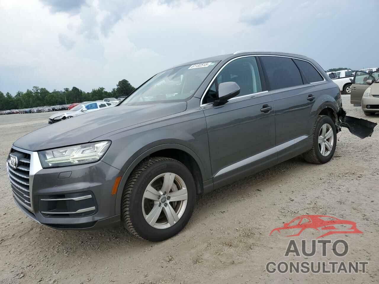 AUDI Q7 2019 - WA1LHAF76KD033171
