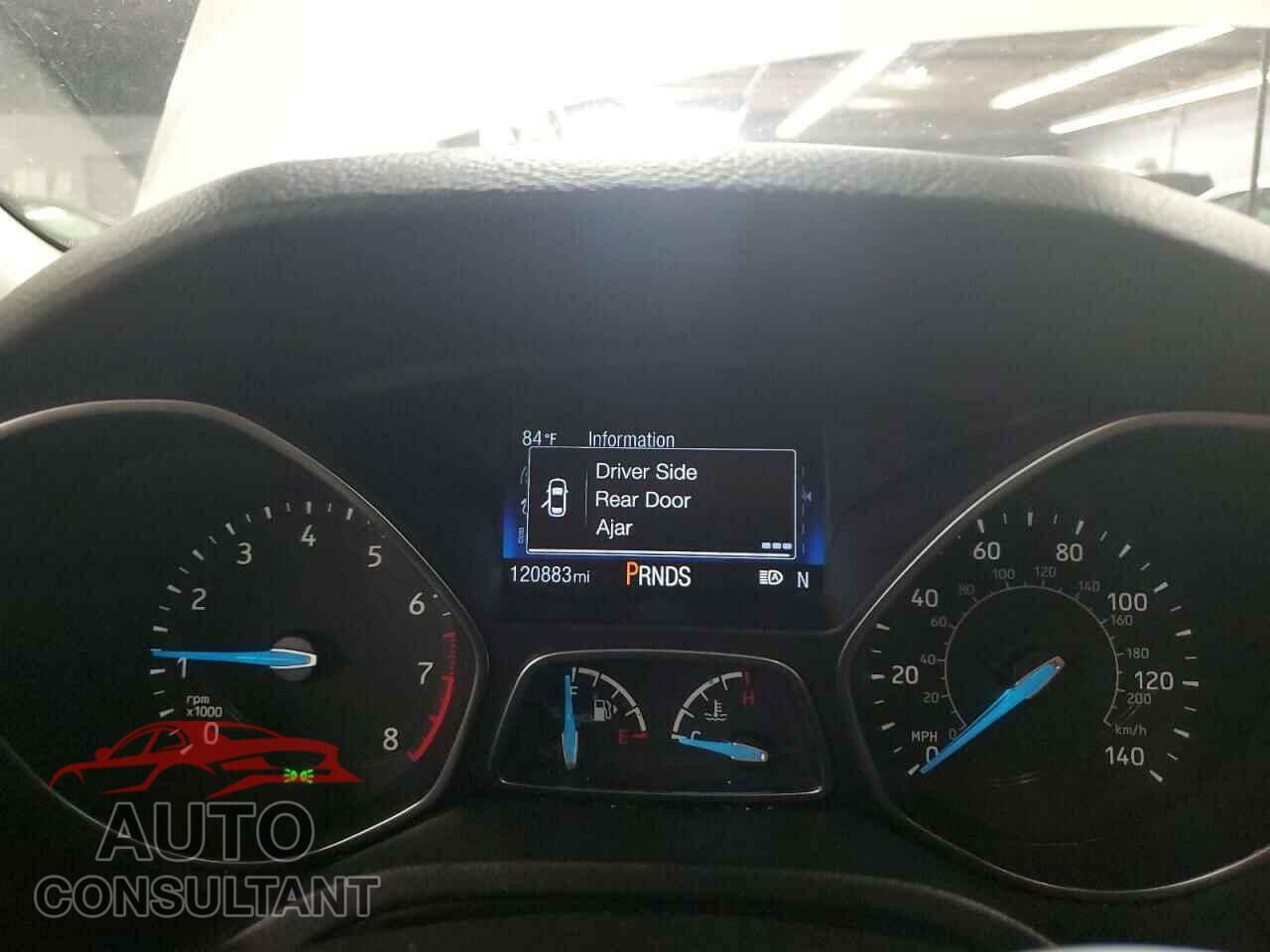 FORD FOCUS 2017 - 1FADP3J25HL213184