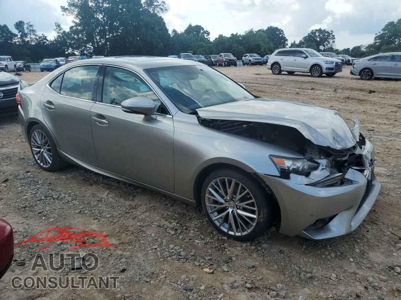 LEXUS IS 2014 - JTHCF1D28E5000169