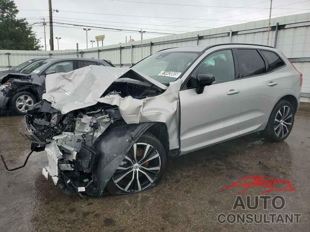 VOLVO XC60 PLUS 2025 - YV4M12RC8S1148513