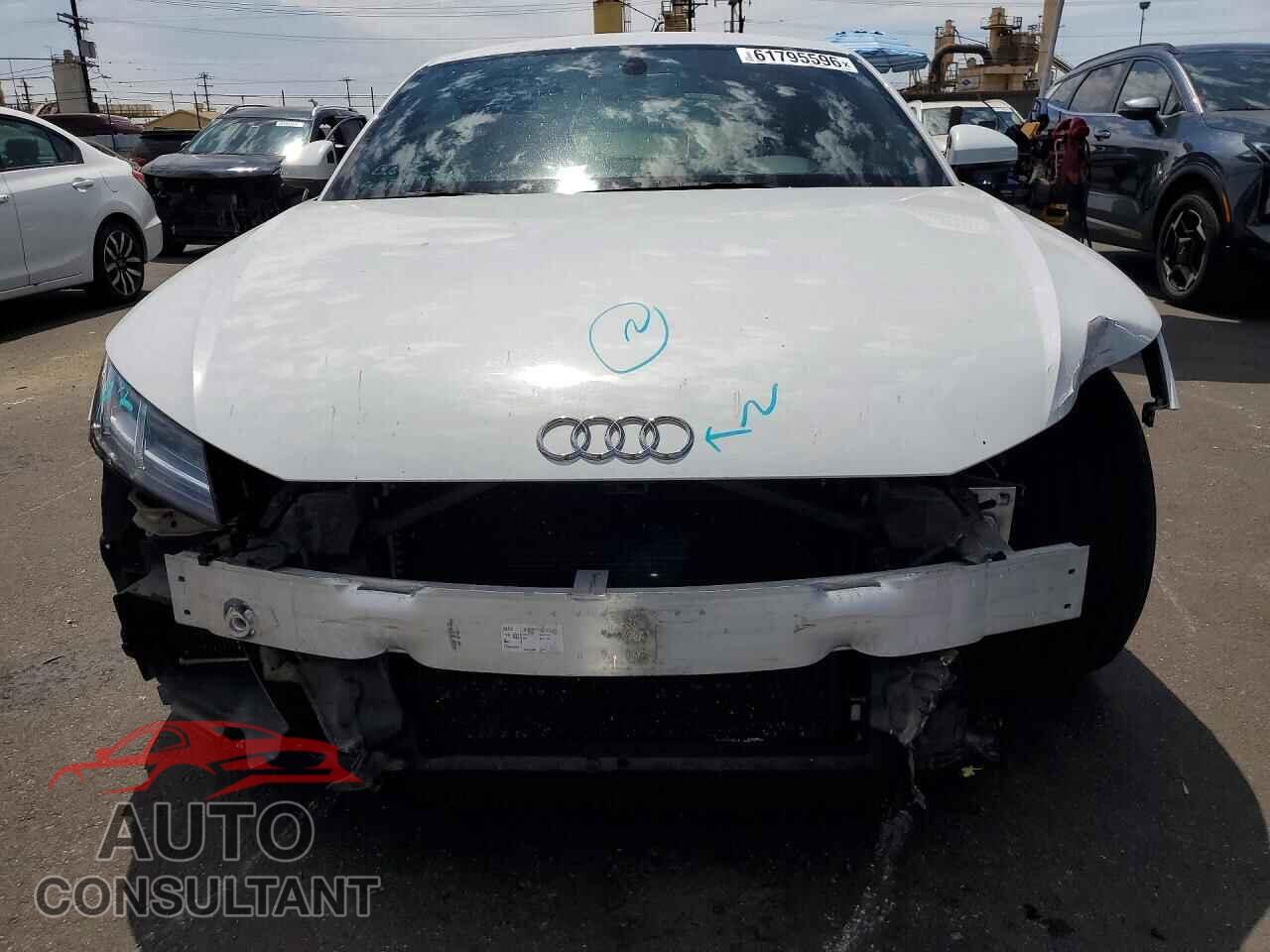 AUDI TT 2021 - TRUAEAFV6M1004364