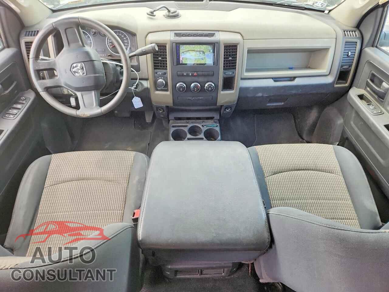 DODGE RAM 1500 2011 - 1D7RV1CP1BS683816