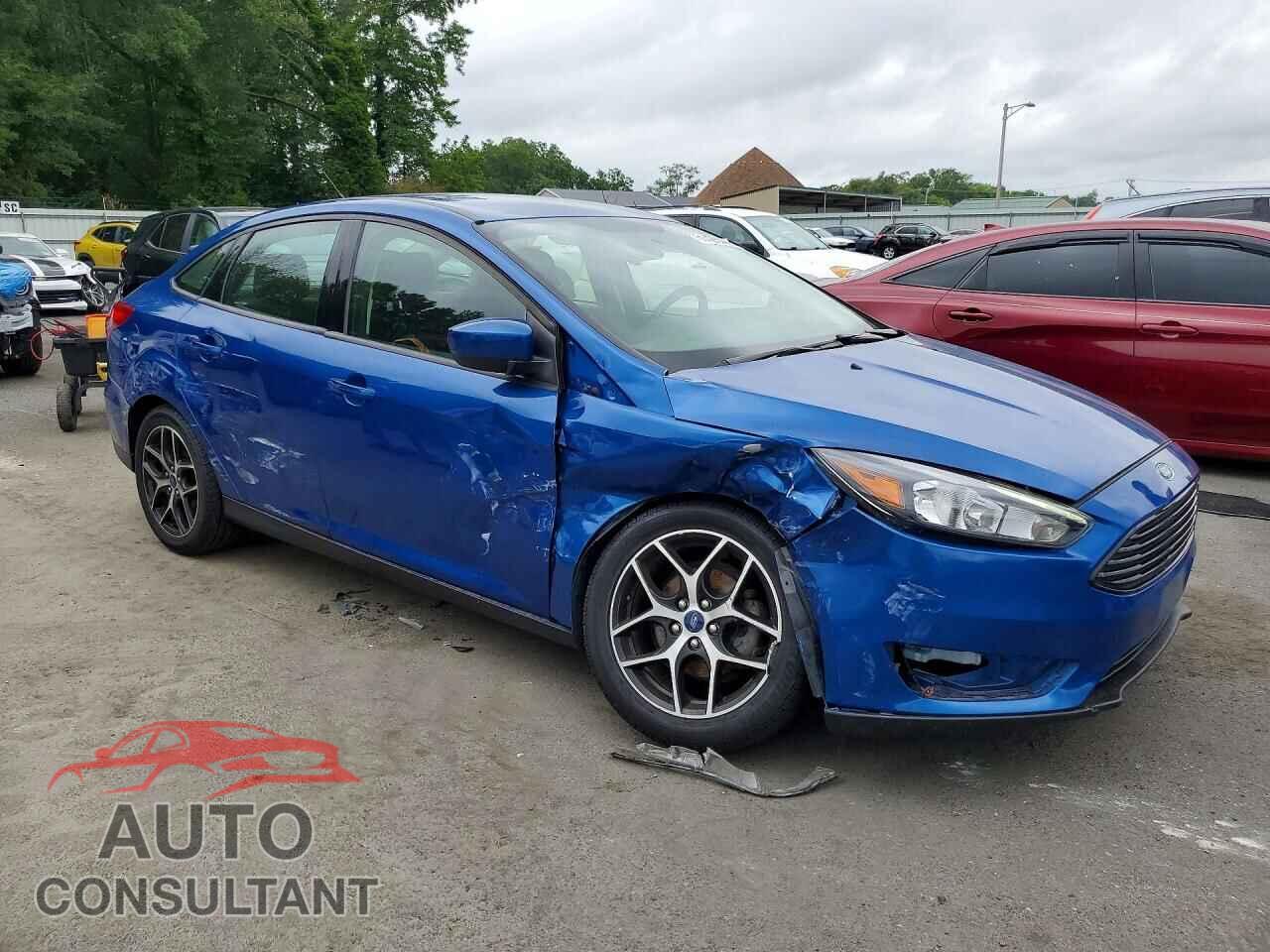 FORD FOCUS 2018 - 1FADP3FE8JL204651