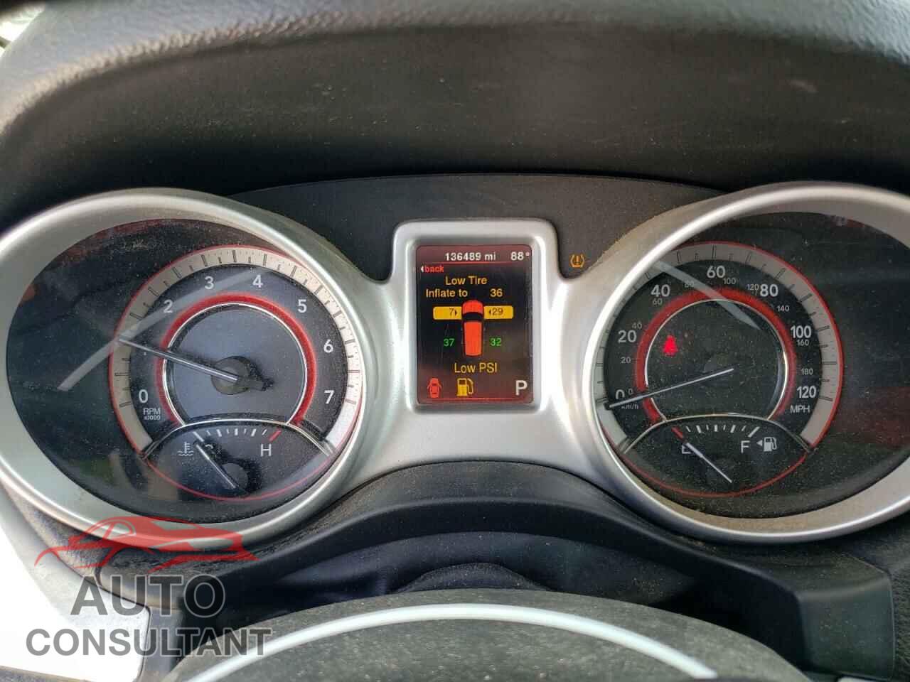 DODGE JOURNEY 2017 - 3C4PDCBG2HT571485