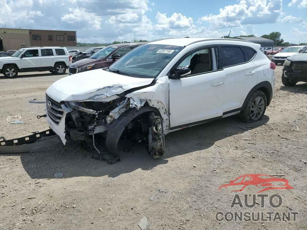 HYUNDAI TUCSON 2017 - KM8J33A28HU416701