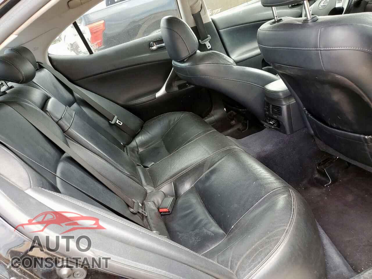 LEXUS IS 2012 - JTHBF5C26C5166479