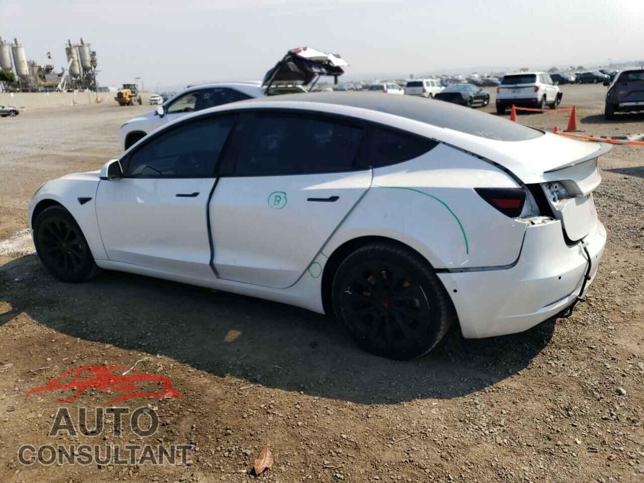 TESLA MODEL 3 2021 - 5YJ3E1EA4MF017882