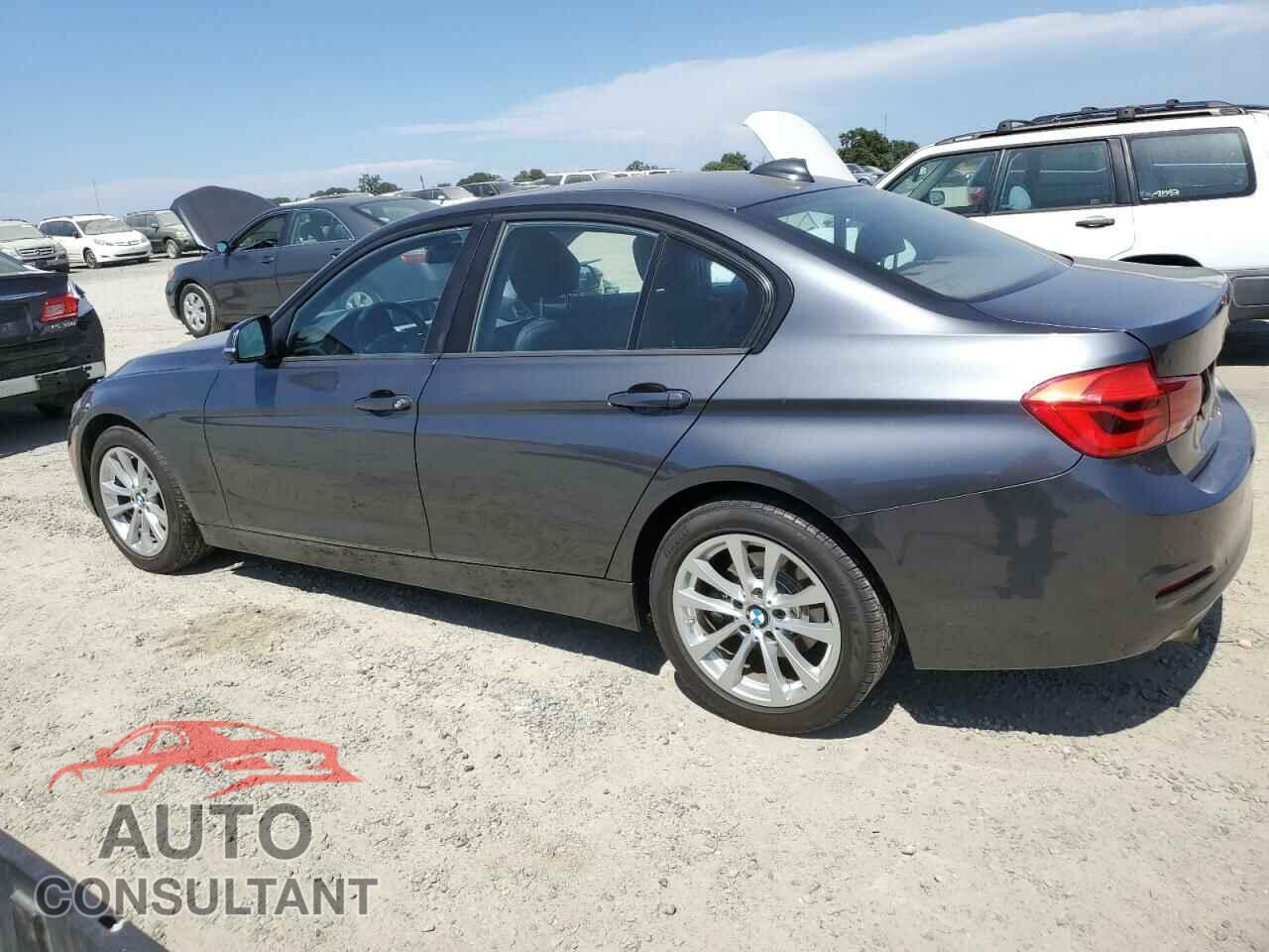 BMW 3 SERIES 2016 - WBA8E1G59GNU11807